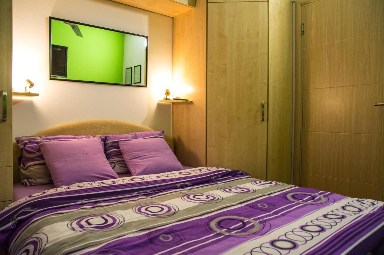 Rooms And Apartments S Belgrado Buitenkant foto