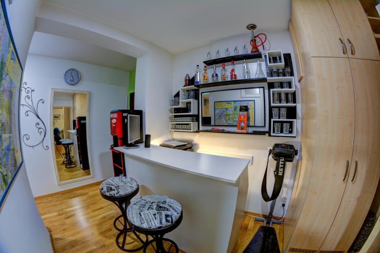 Rooms And Apartments S Belgrado Buitenkant foto